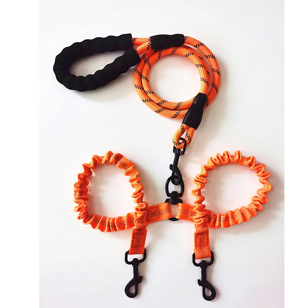 Dual Dog Leash Coupler – No-Tangle Double Lead for Walking Two Dogs